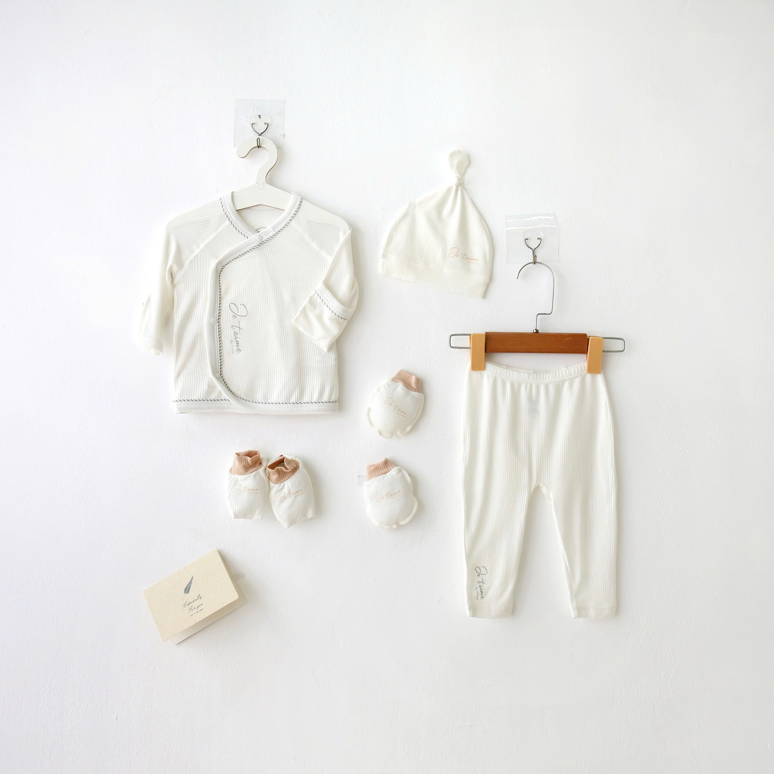 z5682210245891_b3bbafce02c47b2417a7e6f2faabb340