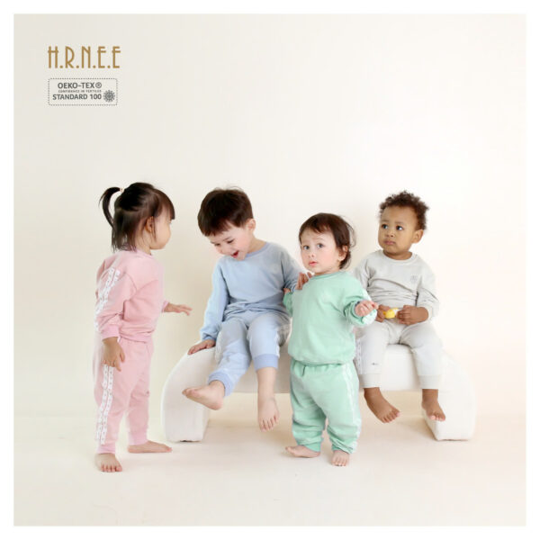 4 kids wearing sportty set, kids clothing, sporty clothing for kids