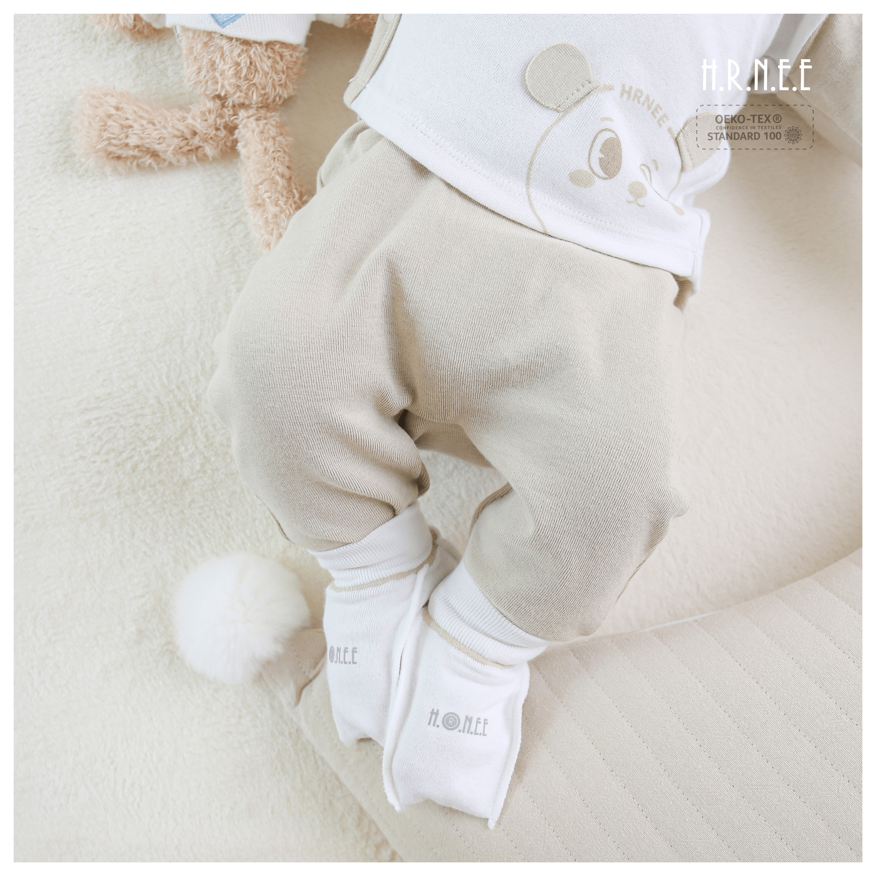 hat & mittens for newborn