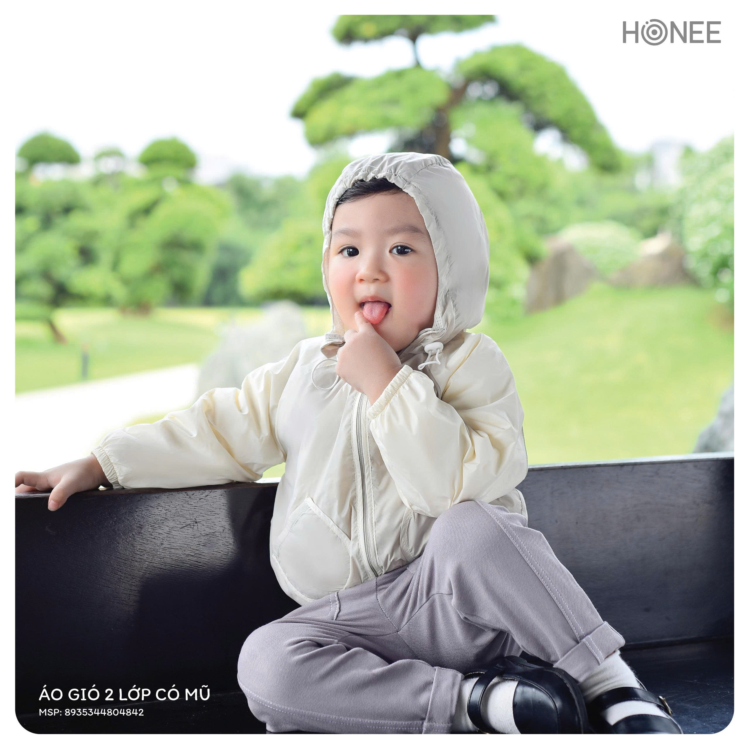 z6902549863735_dc82ccc99578b2942ea889b0d74b074b